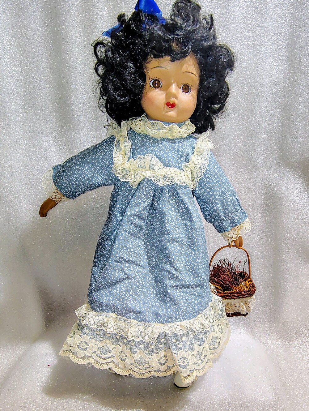 Vintage 16” Porcelain Doll Blue Prairie Dress Basket Taiwan PA-11159
